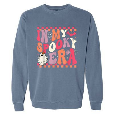 In My Spooky Era Groovy Hippie Halloween Ghost Women Garment-Dyed Sweatshirt