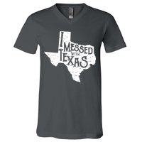 I Messed With Texas Dont Mess With This Texan V-Neck T-Shirt