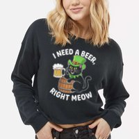 I Need a Beer Right Meow Funny Cat Drink beer St Patricks Cropped Pullover Crew