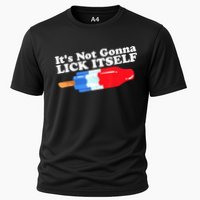 Its Not Gonna Lick Itself Funny Popsicle 4th Of July Gifts Cooling Performance Crew T-Shirt