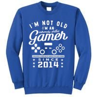 IM Not Old IM A Skilled Gamer 2014 Videogame Gaming Cool Gift Sweatshirt