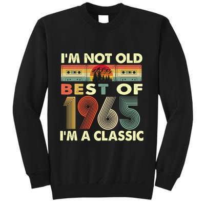 I'm Not Old I'm A Classic Vintage 1965 57th Birthday Gifts Sweatshirt