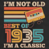 Im Not Old Best Of 1935 Im A Classic 90th Birthday Golf Towel