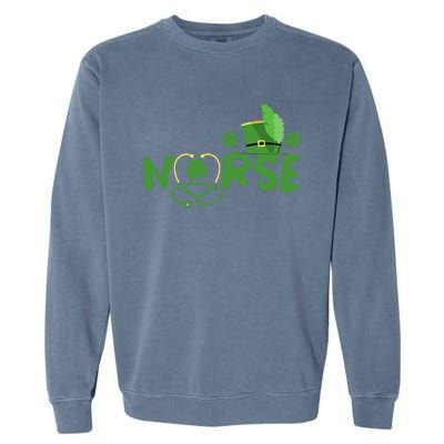 Irish Nurse Stethoscope Scrub St Patricks Day Nurses Funny Garment-Dyed Sweatshirt