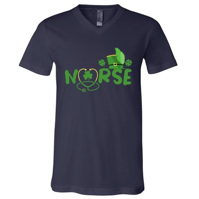 Irish Nurse Stethoscope Scrub St Patricks Day Nurses Funny V-Neck T-Shirt