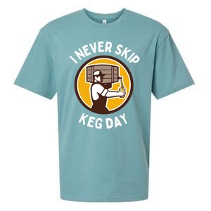 I Never Skip Keg Day Cool Gift Funny Beer Ing Joke Gift Sueded Cloud Jersey T-Shirt