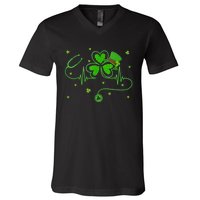 Irish Nurse St Patricks Day Shamrock Stethocsope V-Neck T-Shirt