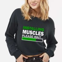 Installing Muscles Please Wait... Cropped Pullover Crew