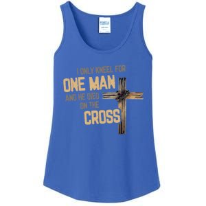 I Only Kneel For One And He Died On The Cross Christian Gift Ladies Essential Tank