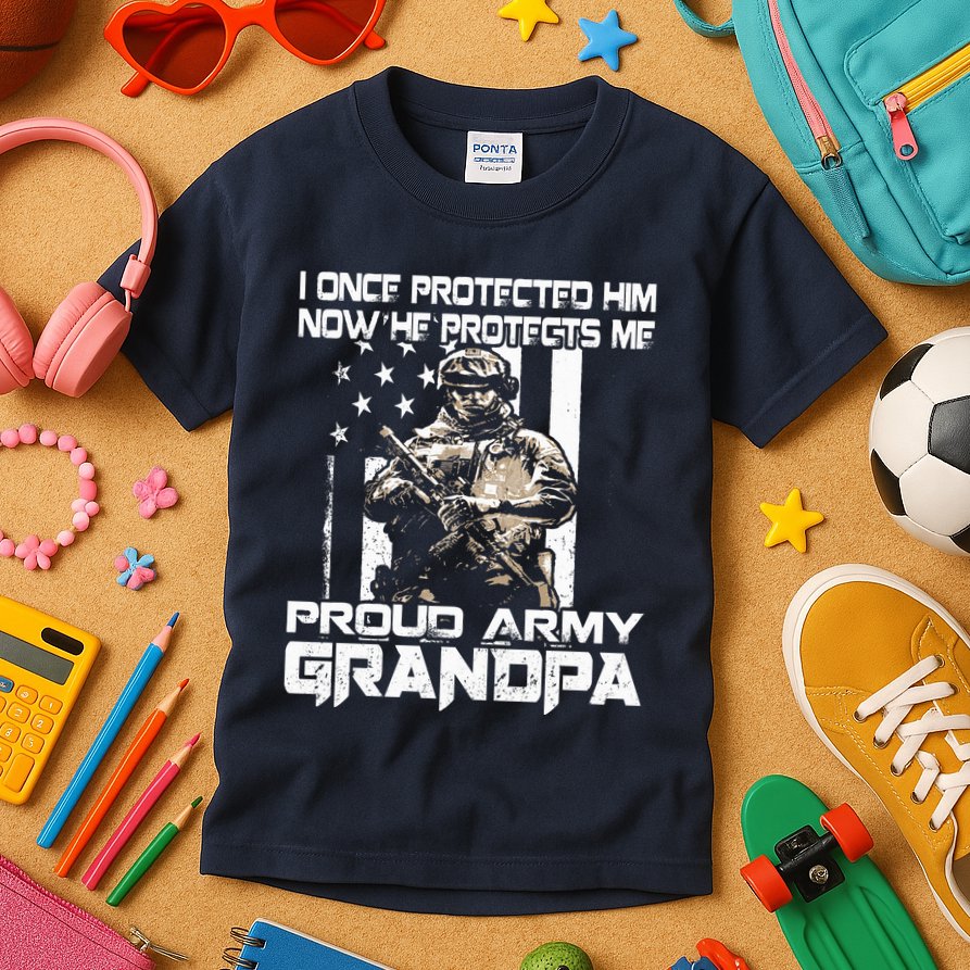 I Once Protected Him Now He Protects Me Proud Army Grandpa Kids T-Shirt