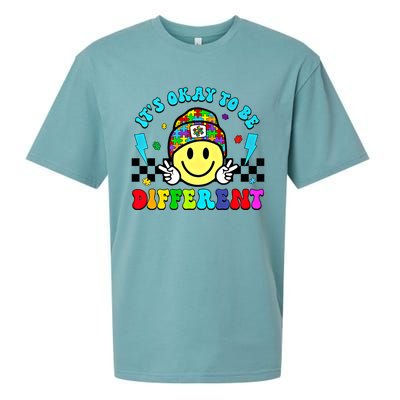 ItS Ok To Be Different Smile Face Groovy Autism Awareness Funny Gift Sueded Cloud Jersey T-Shirt