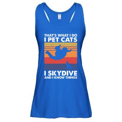 I Pet Cats I Skydive And I Know Things Vintage Skydiving Gift Ladies Essential Flowy Tank