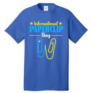 International Paperclip Day 29th May Papeclip Day Gift Tall T-Shirt