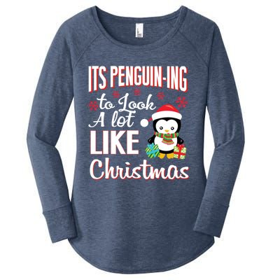 It's Penguincool Gifting To Look A Lot Like Christmas Penguin Meaningful Gift Women's Perfect Tri Tunic Long Sleeve Shirt