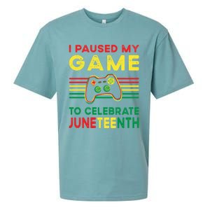 I Paused My Game To Celebrate Juneteenth Gamer Cool Gift Sueded Cloud Jersey T-Shirt