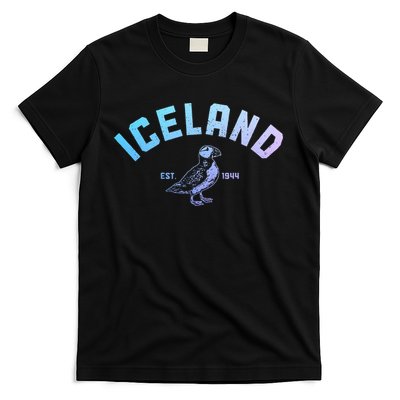 Iceland Puffin Vintage Icelandic Souvenir T-Shirt