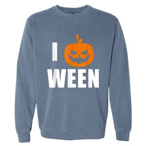 I Pumpkin Ween Funny Halloween Joke Quote Garment-Dyed Sweatshirt