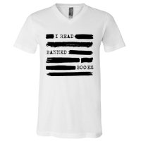 I Read Banned Books Banned Books Week Gift Librarian Teacher V-Neck T-Shirt