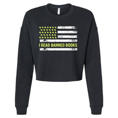 I Read Banned Books Retro Usa Flag Reading Librarian Reader Cropped Pullover Crew