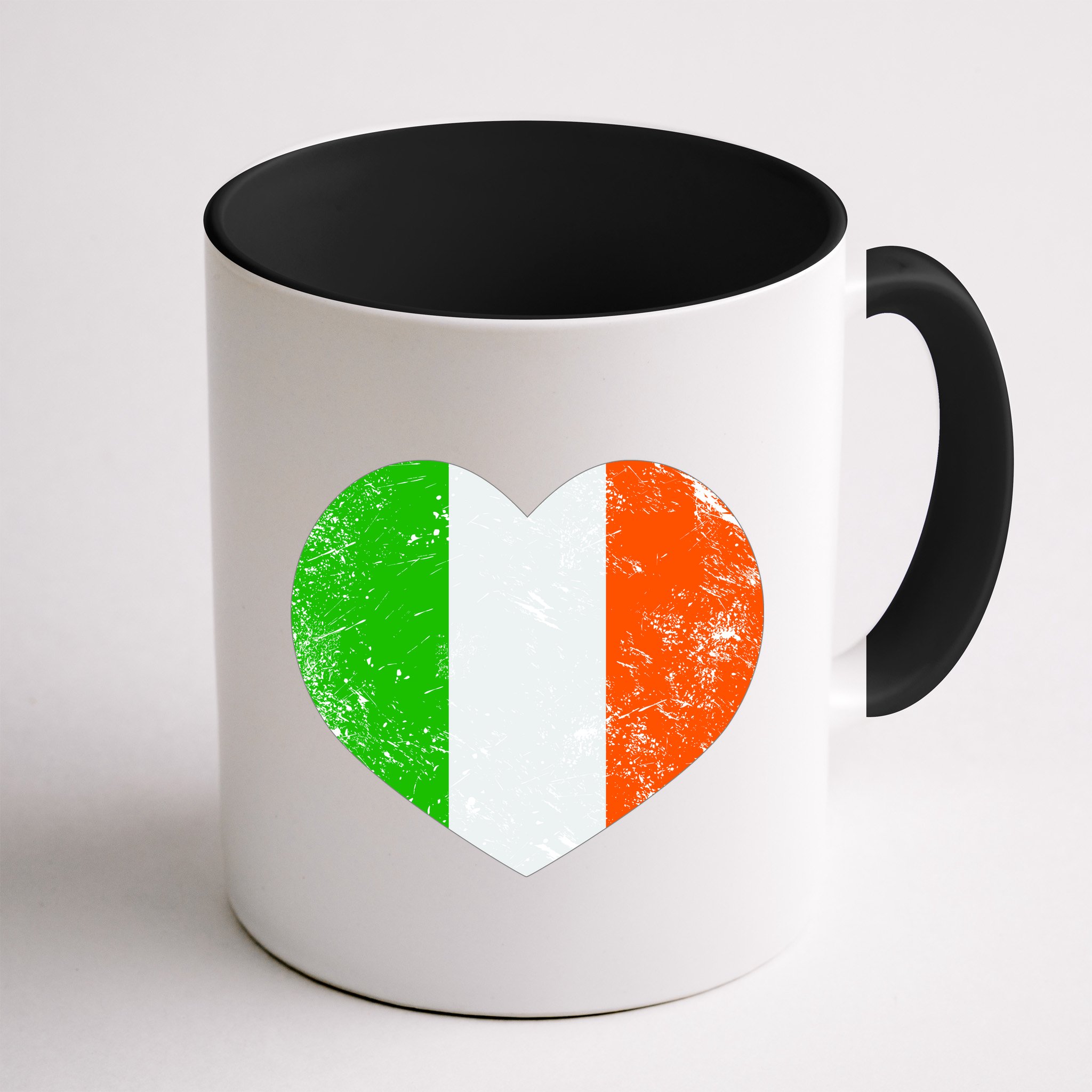 Ireland heart retro flag - St Patricks Day Mug