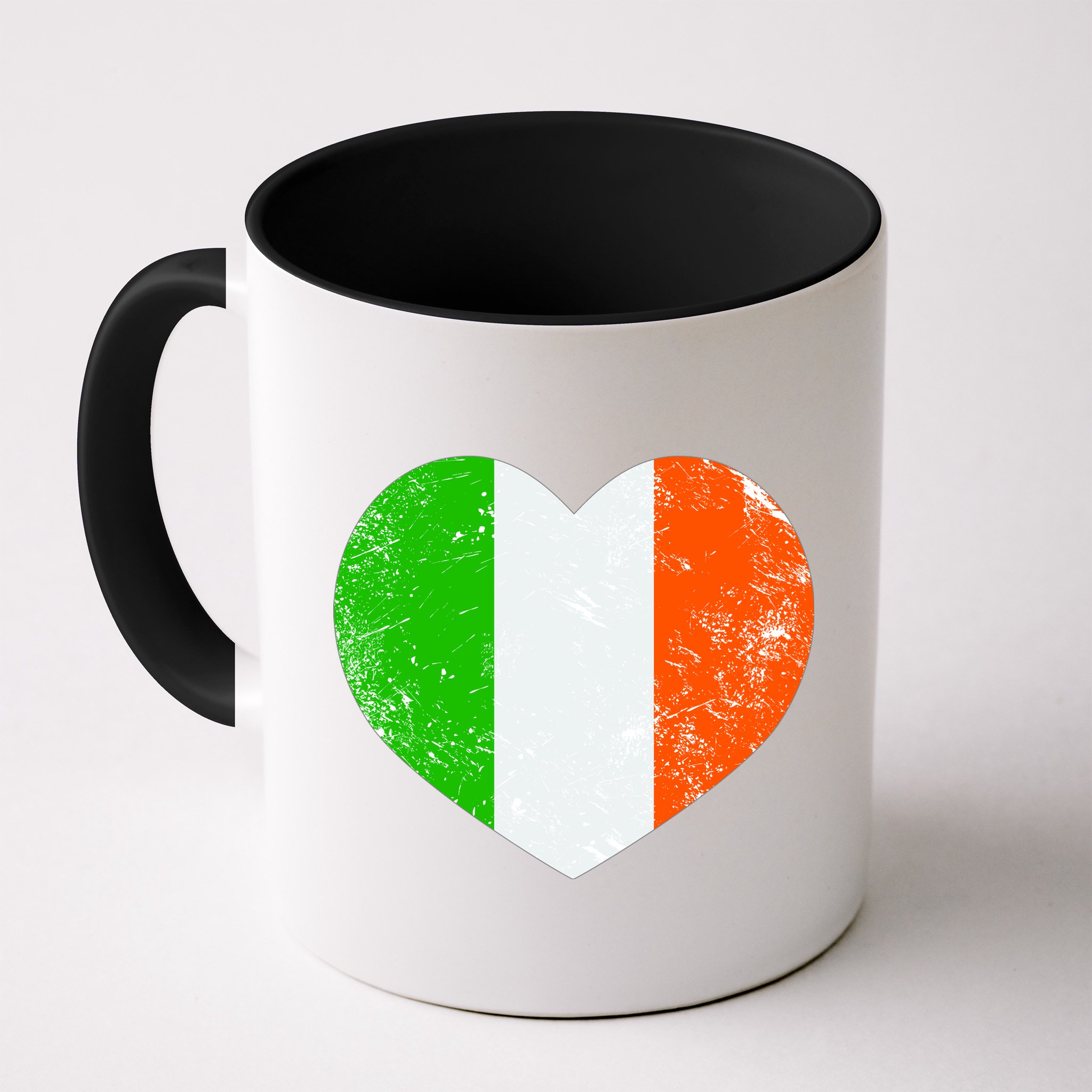 Ireland heart retro flag - St Patricks Day Mug