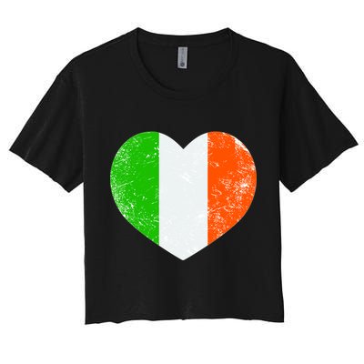 Ireland heart retro flag - St Patricks Day Crop Top