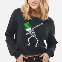 Irish Dabbing Skeleton St. Patrick's Day Cropped Pullover Crew