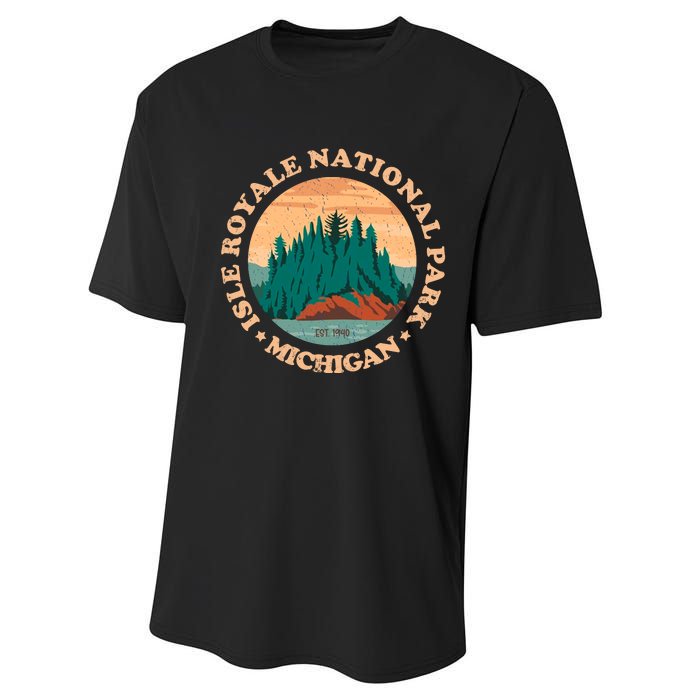 Isle Royale Michigan National Park Funny Gift Moose Sillhouete Gift Performance Sprint T-Shirt