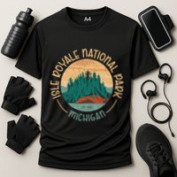 Isle Royale Michigan National Park Moose Sillhouete Cooling Performance Crew T-Shirt