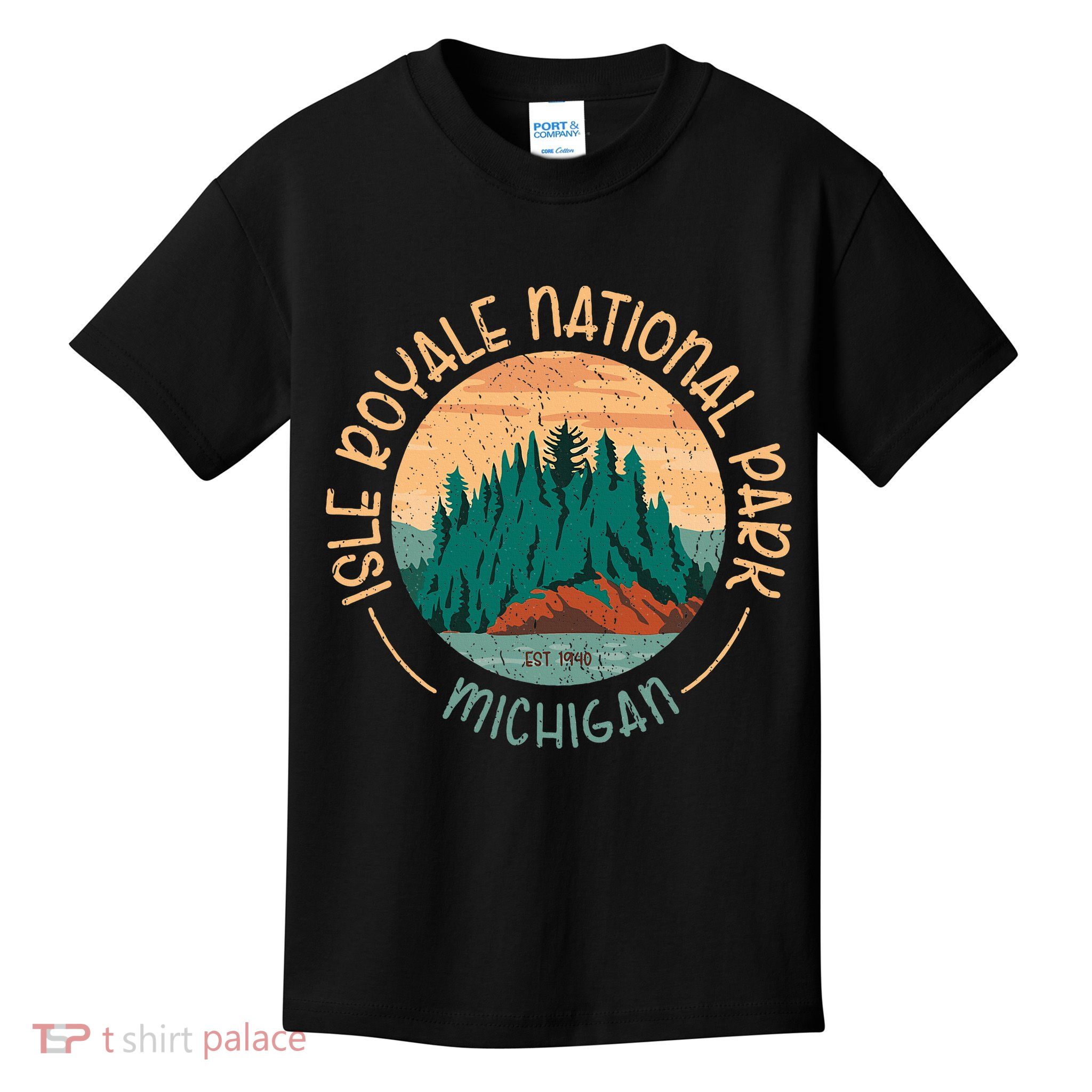 Isle Royale Michigan National Park Moose Sillhouete Kids T-Shirt