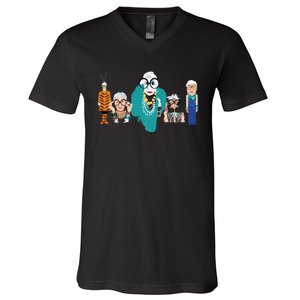 In Remembrance Of Iris Apfel V-Neck T-Shirt