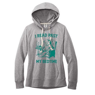 I Read Past My Bedtime Retro Women's Fleece Hoodie