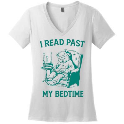 I Read Past My Bedtime Retro Women's V-Neck T-Shirt