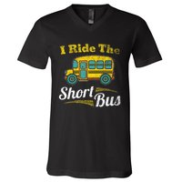 I Ride The Short Bus Driver Vintage School Bus Drivers Gift V-Neck T-Shirt