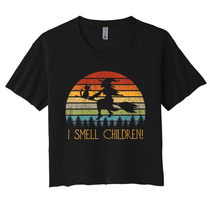 I Smell Children Halloween Witch Cat Broom Vintage Women's Crop Top Tee