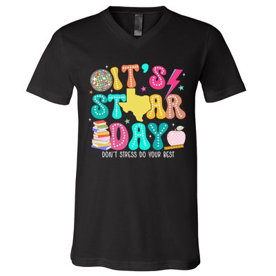 It's Staar Day Testing Day Exam Teachers State V-Neck T-Shirt