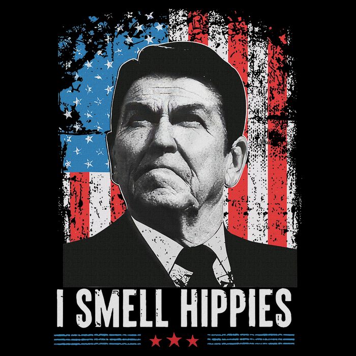 I Smell Hippies Retro American Flag Patriotic 4th Of July Cooling Performance Crew T-Shirt
