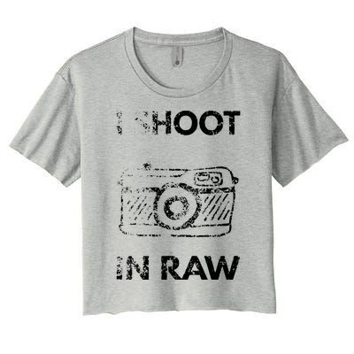 I Shoot In RAW Photographer Women's Crop Top Tee