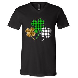 Irish Shamrocks Leopard Buffalo Plaid St Patrick's Day V-Neck T-Shirt