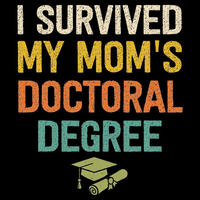 I Survived My Moms Doctoral Degree Doctorate Graduation Drawstring Bag