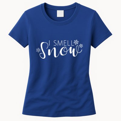 I Smell Snow Winter Clothes Gift Womens T-Shirt