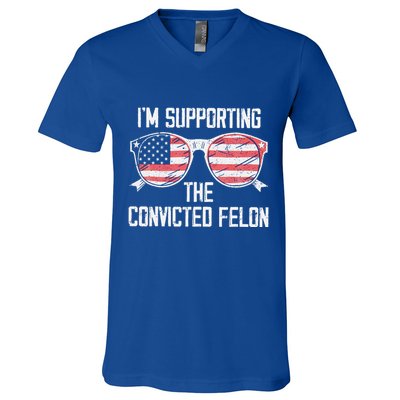 IM Supporting The Convicted Felon V-Neck T-Shirt