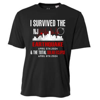 I Survived The Nj Earthquake And The Total Solar Eclipse Cooling Performance Crew T-Shirt