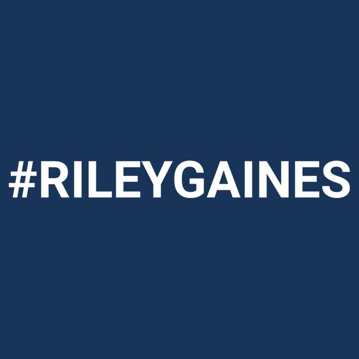 I Stand With Riley Gaines Hashtag Button