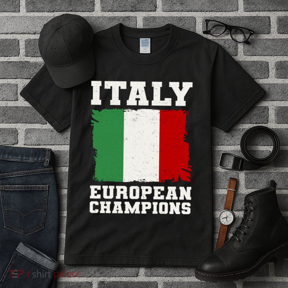 Italy Europeon Champions Distressed Flag Tall T-Shirt