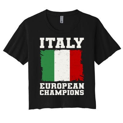 Italy Europeon Champions Distressed Flag Women's Crop Top Tee