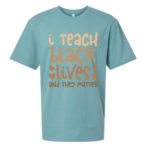 I Teach Black Lives And They Matter Melanin African Teacher Gift Sueded Cloud Jersey T-Shirt