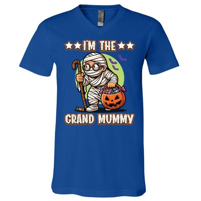 IM The Grand Mummy Halloween Mummy Grandma Great Gift V-Neck T-Shirt