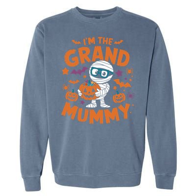 IM The Grand Mummy Funny Grandma Family Halloween Gift Garment-Dyed Sweatshirt