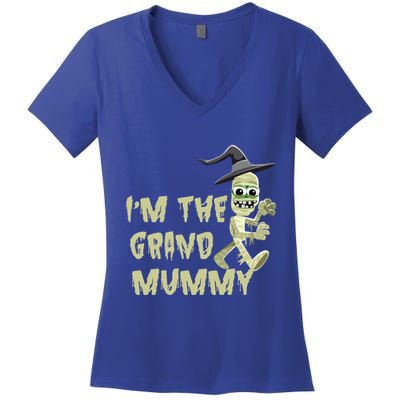 IM The Grand Mummy Halloween Grandma Costume Gift Women's V-Neck T-Shirt